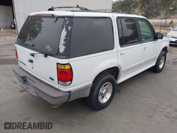 1997 Ford Explorer XL with VIN 1FMDU32E0VZB94348, listed as a IAAI auction lot 42574997 with 189,627 mi miles and . Bid and sale history available at DreamBid. Image 4.