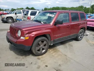 2015 Jeep Patriot High Altitude z VIN 1C4NJPFA5FD191055, wystawiony jako Copart lot #59027935 z przebiegiem 150 422 mil mil oraz Czysty tytuł • Clean title. Historia ofert i sprzedaży dostępna na DreamBid. Obrazek 1.
