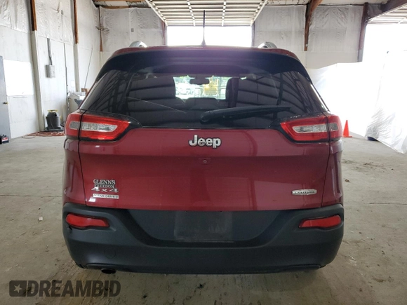 2014 Jeep Cherokee Latitude z VIN 1C4PJMCB5EW223493, wystawiony jako Copart lot #53848795 z przebiegiem 65 764 mil mil oraz Szkoda całkowita • Salvage title. Historia ofert i sprzedaży dostępna na DreamBid. Obrazek 6.