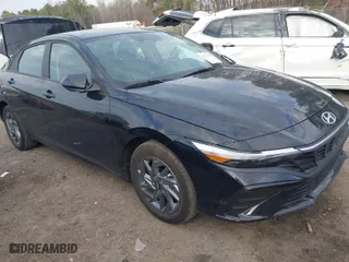 2024 Hyundai Elantra Hybrid Blue with VIN KMHLM4DJ5RU112435, listed as a IAAI auction lot 41512903 with NaN miles. Bid and sale history available at carsss.com. Image 1.