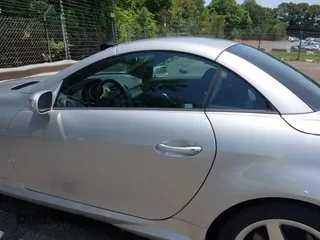 2008 Mercedes-Benz SLK 350 with VIN WDBWK56F98F184942, listed as a IAAI auction lot 42397775 with 80,851 mi miles and . Bid and sale history available at DreamBid. Image 14.