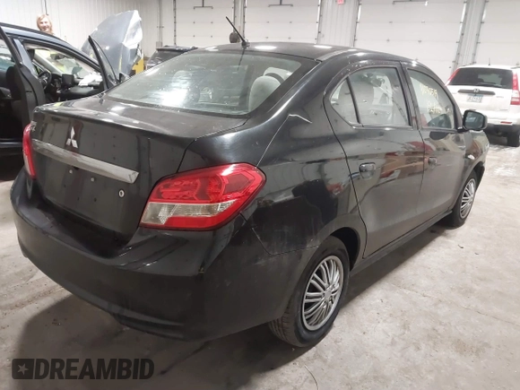2020 Mitsubishi Mirage ES z VIN ML32F3FJXLHF02244, wystawiony jako IAAI lot #41670519 z przebiegiem 76 852 mil mil oraz . Historia ofert i sprzedaży dostępna na DreamBid. Obrazek 4.