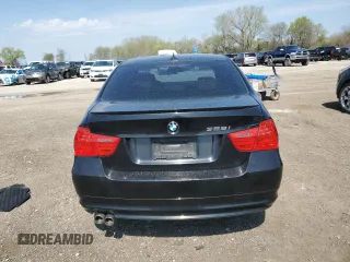 2011 BMW 3 Series 328i xDrive z VIN WBAPK5G57BNN30721, wystawiony jako Copart lot #54138535 z przebiegiem 145 049 mil mil oraz Szkody całkowita. Historia ofert i sprzedaży dostępna na DreamBid. Obrazek 6.