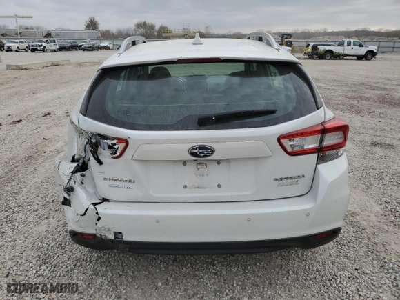 2017 Subaru Impreza Limited with VIN 4S3GTAT64H3725820, listed as a Copart auction lot 81833894 with 27,214 mi miles and Salvage Title. Bid and sale history available at carsss.com. Image 6.