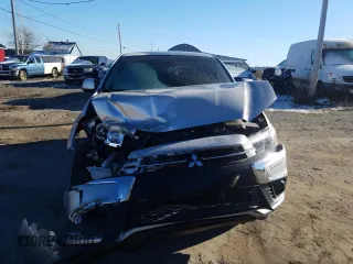 2019 Mitsubishi Outlander Sport ES z VIN JA4AH3AU1KU601150, wystawiony jako Copart lot #80755994 z przebiegiem Nie podano mil oraz Szkoda całkowita • Salvage title. Historia ofert i sprzedaży dostępna na DreamBid. Obrazek 5.