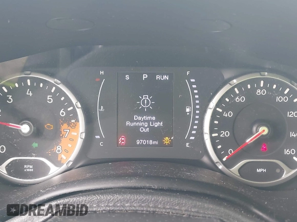 2018 Jeep Renegade Latitude with VIN ZACCJABB4JPH82491, listed as a IAAI auction lot 42070396 with 97,018 mi miles and . Bid and sale history available at DreamBid. Image 7.