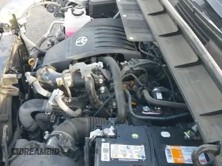 2024 Toyota Highlander LE with VIN 5TDKDRBH4RS528705, listed as a IAAI auction lot 41417273 with 14,900 mi miles and . Bid and sale history available at DreamBid. Image 20.