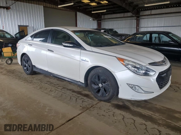 2015 Hyundai Sonata Hybrid Limited with VIN KMHEC4A44FA139665, listed as a Copart auction lot 53496275 with 203,986 mi miles and Salvage Title. Bid and sale history available at carsss.com. Image 4.