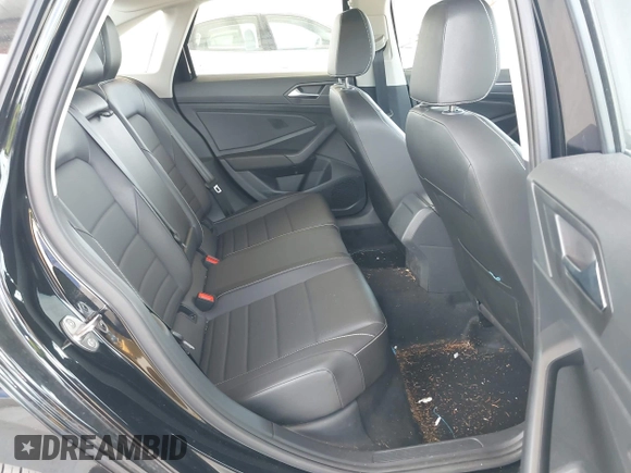 2024 Volkswagen Jetta SE with VIN 3VW7M7BU5RM052470, listed as a IAAI auction lot 42520137 with 26,902 mi miles and . Bid and sale history available at DreamBid. Image 8.