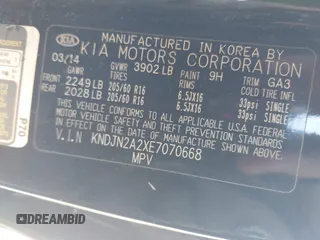 2014 Kia Soul with VIN KNDJN2A2XE7070668, listed as a IAAI auction lot 41661161 with 135,412 mi miles. Bid and sale history available at carsss.com. Image 9.