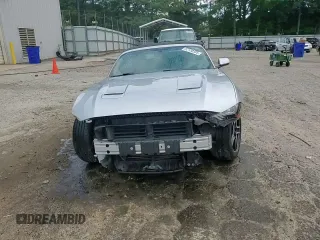 2019 Ford Mustang EcoBoost z VIN 1FATP8UH6K5162511, wystawiony jako Copart lot #62130385 z przebiegiem 115 537 mil mil oraz Szkoda całkowita • Salvage title. Historia ofert i sprzedaży dostępna na DreamBid. Obrazek 14.