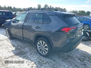 2023 Toyota RAV4 XLE Premium with VIN 2T3A1RFV9PC374171, listed as a IAAI auction lot 41261537 with 32,820 mi miles. Bid and sale history available at carsss.com. Image 3.