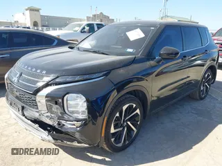 2022 Mitsubishi Outlander SE z VIN JA4J4UA82NZ050917, wystawiony jako IAAI lot #41971485 z przebiegiem 53 678 mil mil oraz . Historia ofert i sprzedaży dostępna na DreamBid. Obrazek 17.