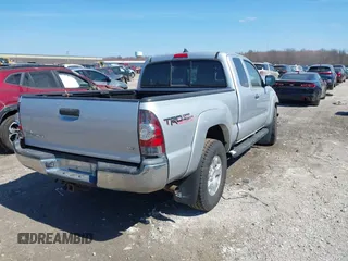 2012 Toyota Tacoma with VIN 5TFUU4ENXCX029003, listed as a IAAI auction lot 41898784 with 106,043 mi miles. Bid and sale history available at carsss.com. Image 4.