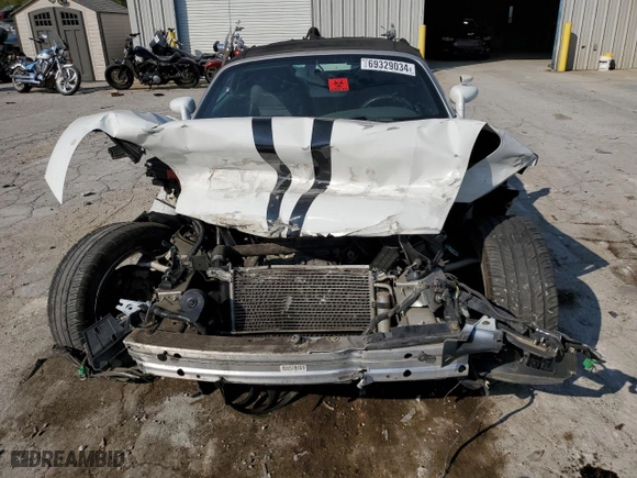 2007 Pontiac Solstice with VIN 1G2MB35B37Y125386, listed as a Copart auction lot 69329034 with 116,898 mi miles and Salvage Title. Bid and sale history available at carsss.com. Image 5.