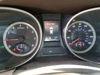2014 Hyundai Santa Fe with VIN 5XYZT3LB9EG146198, listed as a Copart auction lot 61408505 with 92,499 mi miles and Salvage title. Bid and sale history available at DreamBid. Image 9.
