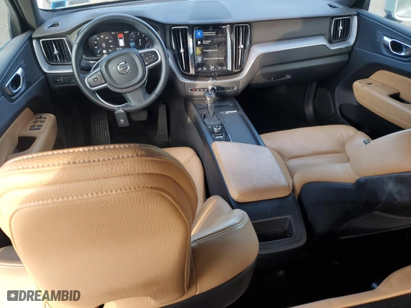 2020 Volvo XC60 Momentum with VIN YV4102RK4L1599047, listed as a Copart auction lot 74509614 with 78,039 mi miles and Salvage Title. Bid and sale history available at carsss.com. Image 8.