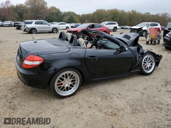 2008 Mercedes-Benz SLK 350 z VIN WDBWK56F28F174575, wystawiony jako Copart lot #82438104 z przebiegiem Nie podano mil oraz Czysty tytuł • Clean title. Historia ofert i sprzedaży dostępna na DreamBid. Obrazek 3.