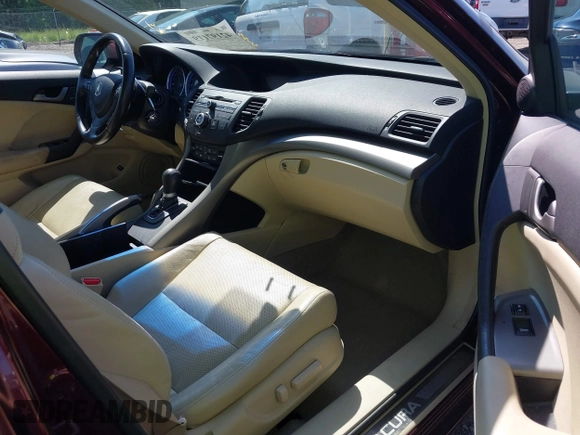 2010 Acura TSX z VIN JH4CU2F67AC037098, wystawiony jako IAAI lot #42197119 z przebiegiem 133 485 mil mil oraz . Historia ofert i sprzedaży dostępna na DreamBid. Obrazek 5.