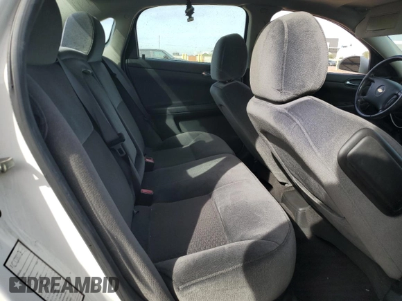 2014 Chevrolet Impala LT z VIN 2G1WB5E34E1133059, wystawiony jako Copart lot #47658895 z przebiegiem 57 557 mil mil oraz Szkoda całkowita • Salvage title. Historia ofert i sprzedaży dostępna na DreamBid. Obrazek 10.