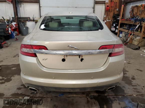 2009 Jaguar XF with VIN SAJXA06B19HR29408, listed as a Copart auction lot 88125085 with 160,152 mi miles and Salvage Title. Bid and sale history available at DreamBid. Image 6.