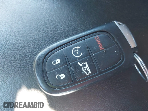 2019 Jeep Cherokee Limited with VIN 1C4PJMDX6KD337276, listed as a IAAI auction lot 41572575 with 76,233 mi miles and . Bid and sale history available at DreamBid. Image 11.