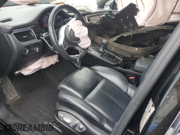 2018 Porsche Macan с VIN WP1AA2A5XJLB09152, выставлен на аукционе Copart как лот 56854105 с пробегом Не указан миль и Списание • Salvage title. История ставок и продаж доступна на DreamBid. Изображение 7.