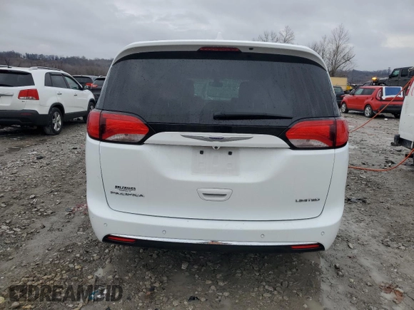 2020 Chrysler Pacifica Limited z VIN 2C4RC1GG6LR130835, wystawiony jako Copart lot #86351384 z przebiegiem 118 001 mil mil oraz Szkody całkowita. Historia ofert i sprzedaży dostępna na DreamBid. Obrazek 6.