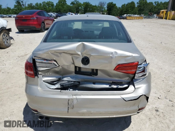 2015 Volkswagen Jetta S with VIN 3VW2K7AJ8FM262144, listed as a Copart auction lot 61647095 with 118,159 mi miles and Salvage title. Bid and sale history available at DreamBid. Image 6.
