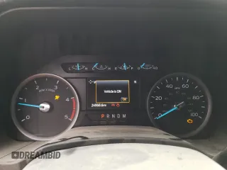 2021 Ford F-450 XLT с VIN 1FD0W4HT5MEC63898, выставлен на аукционе Copart как лот 54761805 с пробегом 24 968 миль миль и Списание • Salvage title. История ставок и продаж доступна на DreamBid. Изображение 9.