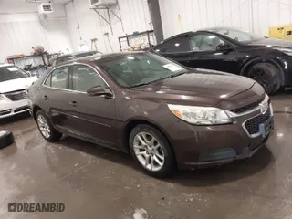 2015 Chevrolet Malibu LT with VIN 1G11C5SL8FF271371, listed as a IAAI auction lot 41892546 with 288,374 mi miles. Bid and sale history available at carsss.com. Image 1.