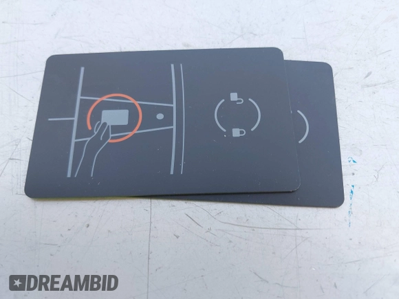 2020 Tesla Model 3 Performance z VIN 5YJ3E1EC6LF805448, wystawiony jako IAAI lot #42207433 z przebiegiem 114 412 mil mil oraz . Historia ofert i sprzedaży dostępna na DreamBid. Obrazek 11.