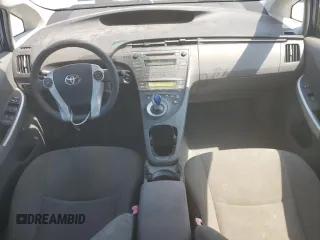 2011 Toyota Prius I z VIN JTDKN3DU4B0256265, wystawiony jako Copart lot #57477715 z przebiegiem 72 774 mil mil oraz Szkoda całkowita • Salvage title. Historia ofert i sprzedaży dostępna na DreamBid. Obrazek 8.