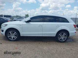 2015 Audi Q7 Premium Plus with VIN WA1LGAFE1FD016429, listed as a IAAI auction lot 42453301 with 123,139 mi miles and . Bid and sale history available at DreamBid. Image 13.