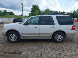 2010 Ford Expedition Eddie Bauer with VIN 1FMJU1H53AEA07426, listed as a IAAI auction lot 42072928 with 216,112 mi miles and . Bid and sale history available at DreamBid. Image 14.