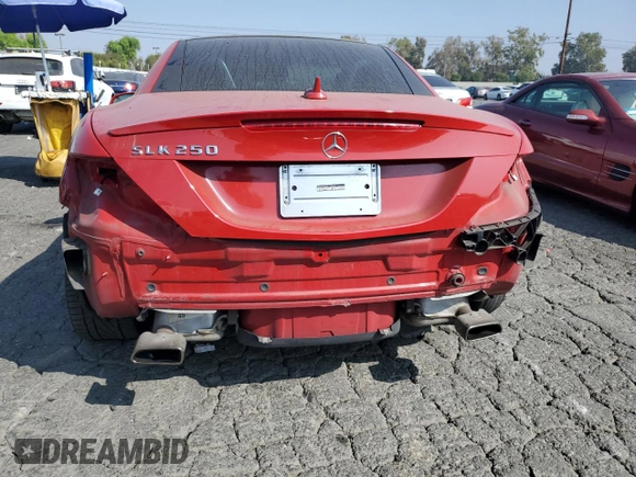 2014 Mercedes-Benz SLK 250 z VIN WDDPK4HA2EF088590, wystawiony jako Copart lot #75963374 z przebiegiem 82 299 mil mil oraz Szkoda całkowita • Salvage title. Historia ofert i sprzedaży dostępna na DreamBid. Obrazek 6.
