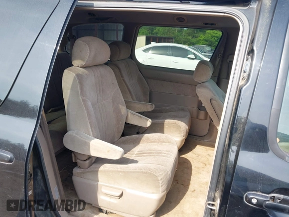 2000 Toyota Sienna LE with VIN 4T3ZF13C4YU193360, listed as a IAAI auction lot 42082985 with 337,131 mi miles and . Bid and sale history available at DreamBid. Image 8.