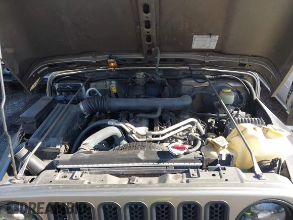 2004 Jeep Wrangler Sahara with VIN 1J4FA59S14P772264, listed as a IAAI auction lot 41814074 with 165,750 mi miles and . Bid and sale history available at DreamBid. Image 10.