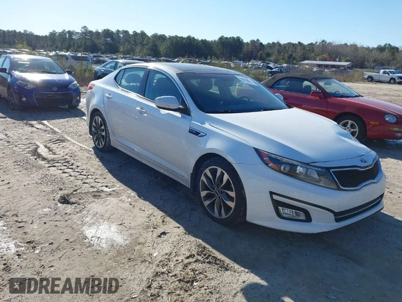 2015 Kia Optima SX Turbo с VIN 5XXGR4A63FG507075, выставлен на аукционе IAAI как лот 41802211 с пробегом 105 356 миль миль и . История ставок и продаж доступна на DreamBid. Изображение 1.