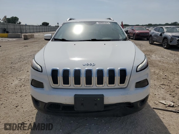 2016 Jeep Cherokee Latitude с VIN 1C4PJLCB2GW256416, выставлен на аукционе Copart как лот 60805225 с пробегом 94 277 миль миль и Списание • Salvage title. История ставок и продаж доступна на DreamBid. Изображение 5.