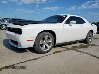 2016 Dodge Challenger SXT z VIN 2C3CDZAG1GH332170, wystawiony jako Copart lot #56364605 z przebiegiem 154 364 mil mil oraz Szkoda całkowita • Salvage title. Historia ofert i sprzedaży dostępna na DreamBid. Obrazek 1.