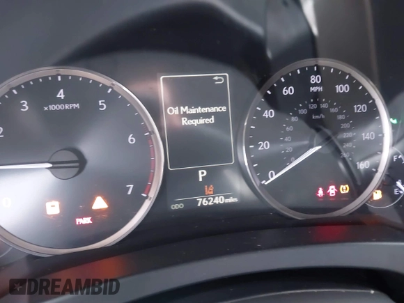 2020 Lexus IS 300 z VIN JTHDA1D24L5107168, wystawiony jako IAAI lot #41101439 z przebiegiem 76 240 mil mil oraz . Historia ofert i sprzedaży dostępna na DreamBid. Obrazek 7.