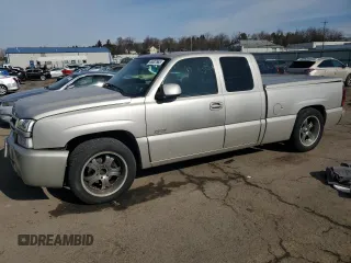 2006 Chevrolet Silverado SS z VIN 2GCEC19N561178209, wystawiony jako Copart lot #44487665 z przebiegiem 155 319 mil mil oraz Szkody całkowita. Historia ofert i sprzedaży dostępna na DreamBid. Obrazek 1.