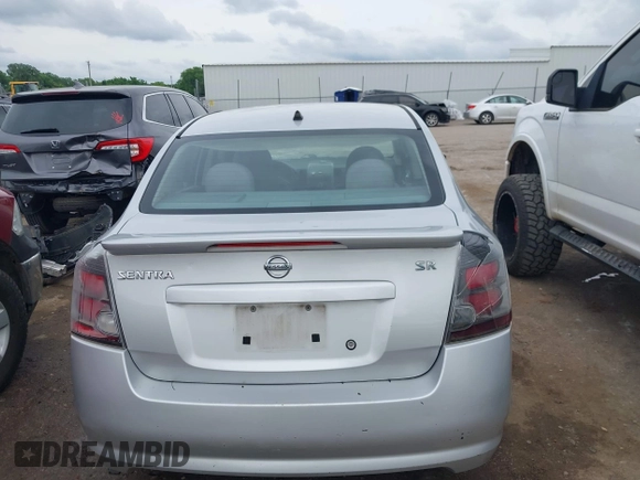 2010 Nissan Sentra S z VIN 3N1AB6AP1AL695996, wystawiony jako IAAI lot #42450128 z przebiegiem 199 606 mil mil oraz . Historia ofert i sprzedaży dostępna na DreamBid. Obrazek 16.