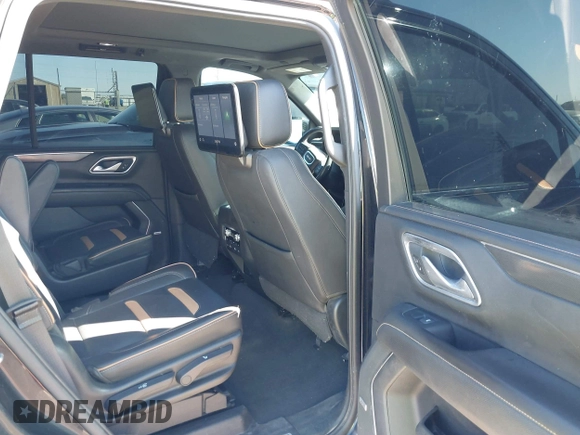 2021 GMC Yukon AT4 with VIN 1GKS2CKD2MR169740, listed as a IAAI auction lot 41472470 with 103,662 mi miles. Bid and sale history available at carsss.com. Image 8.