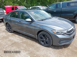 2023 Volkswagen Jetta SE with VIN 3VW7M7BU9PM003320, listed as a IAAI auction lot 42324002 with 31,987 mi miles and . Bid and sale history available at DreamBid. Image 1.