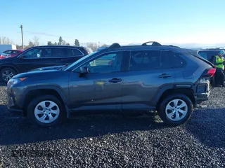 2019 Toyota RAV4 LE with VIN 2T3F1RFV0KW019791, listed as a IAAI auction lot 41499146 with 84,175 mi miles. Bid and sale history available at carsss.com. Image 15.
