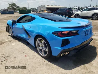 2021 Chevrolet Corvette 2LT with VIN 1G1YB2D41M5102091, listed as a Copart auction lot 67711383 with 7,503 mi miles. Bid and sale history available at carsss.com. Image 2.
