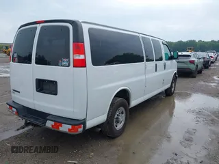 2020 Chevrolet Express Passenger LT with VIN 1GAZGPFG0L1206409, listed as a IAAI auction lot 42489455 with 114,452 mi miles and . Bid and sale history available at DreamBid. Image 4.