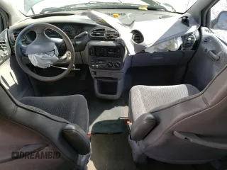 2000 Dodge Caravan SE z VIN 1B4GP44G1YB735849, wystawiony jako Copart lot #49924075 z przebiegiem 184 031 mil mil oraz Szkoda całkowita • Salvage title. Historia ofert i sprzedaży dostępna na DreamBid. Obrazek 8.